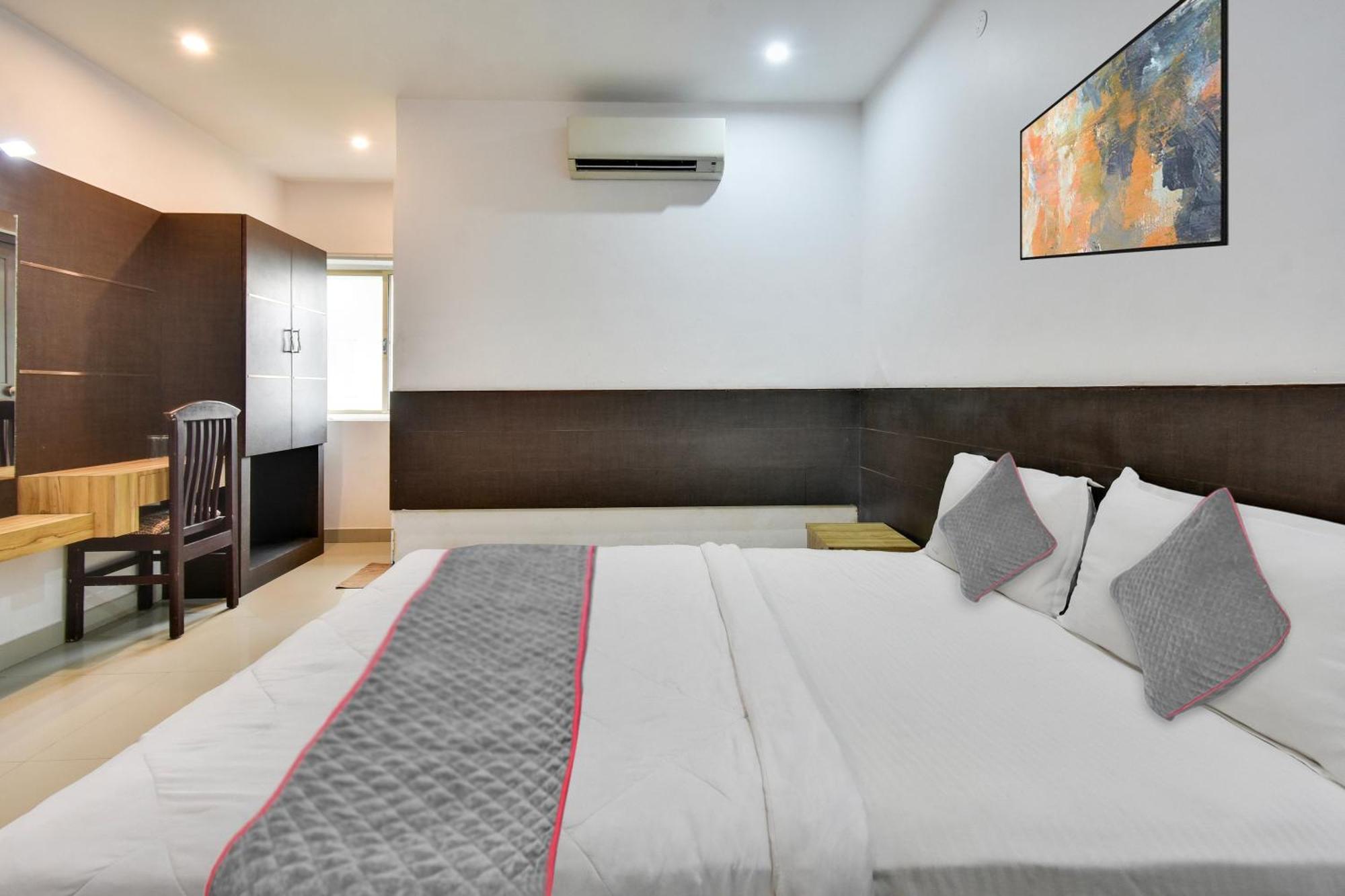 Collection O Elite Residency Hotell Chennai Exteriör bild